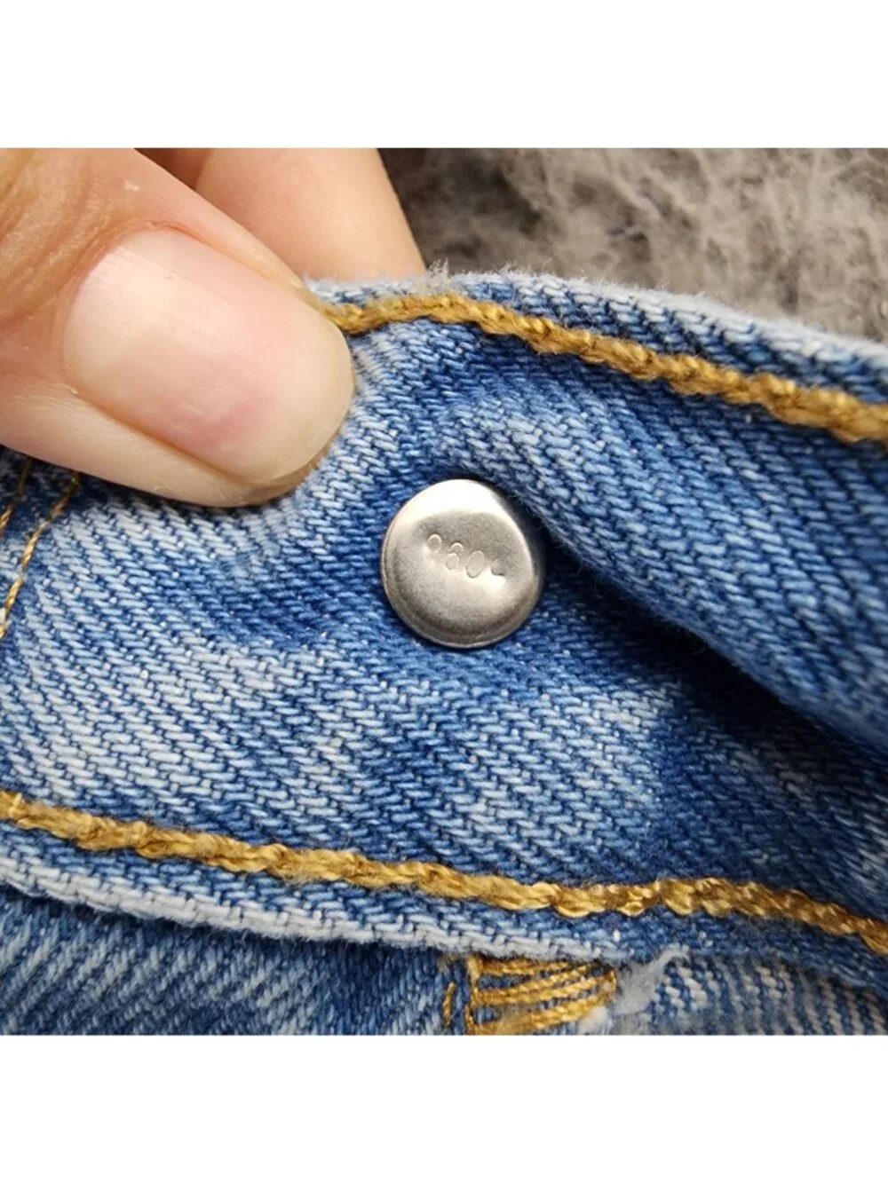 Levis Shorts Womens 34 Blue 501 Premium Big E Denim Button Fly Cutoff *Read*